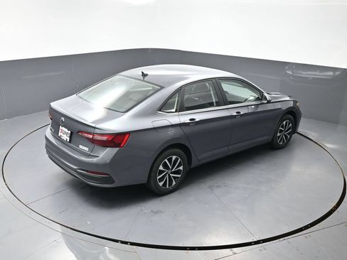 Used 2024 Volkswagen Jetta S FWD image 37