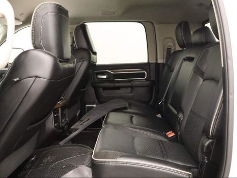 Used 2024 RAM 3500 Laramie image 9