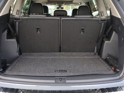 New 2026 Volkswagen Atlas SE image 17