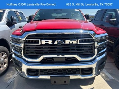 Used 2026 RAM 2500 Big Horn AWD/4WD image 2