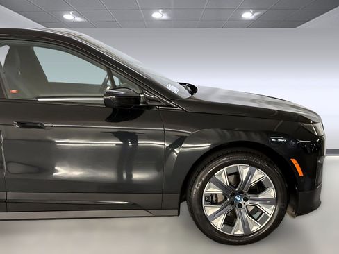 Certified 2023 BMW iX xDrive50 w/ Convenience Package image 36