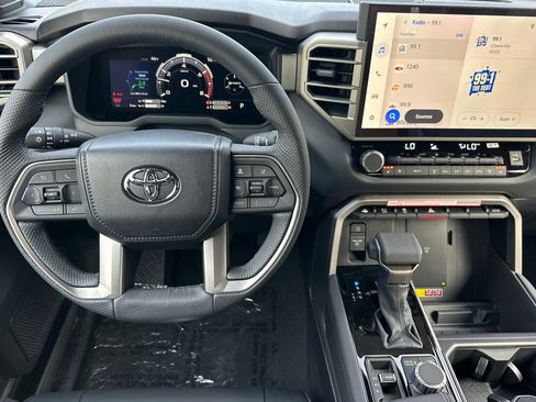 New 2026 Toyota Tundra Limited image 12