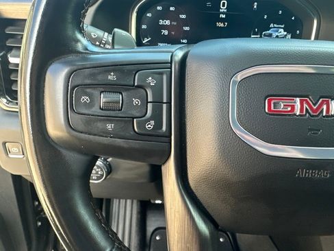Used 2024 GMC Sierra 1500 AT4 w/ Technology Package AWD/4WD image 8