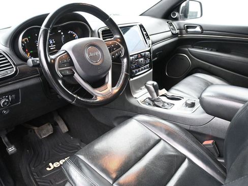 Used 2020 Jeep Grand Cherokee High Altitude AWD/4WD image 2