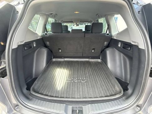 Used 2019 Honda CR-V LX image 9