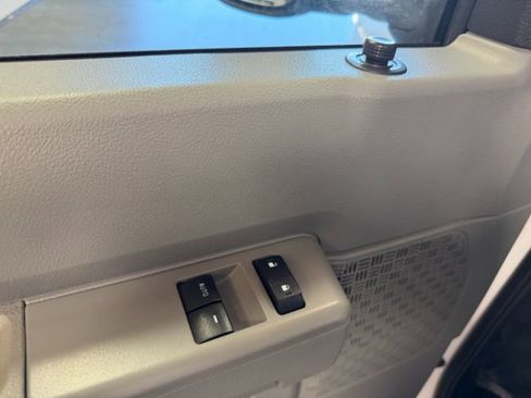 Used 2023 Ford E-350 and Econoline 350 Super Duty w/ Power Windows & Locks Group RWD image 11