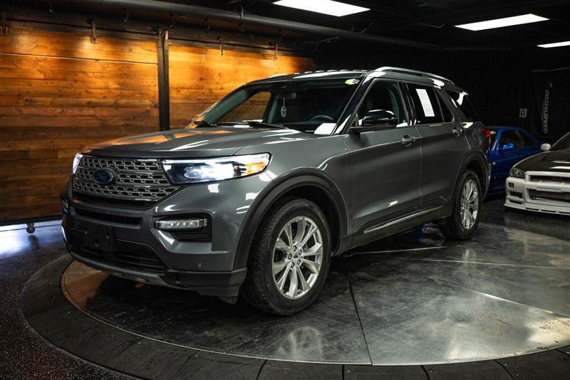 Used 2024 Ford Explorer Limited AWD/4WD image 2