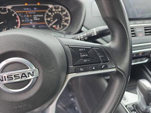 Used 2019 Nissan Altima 2.5 S image 18