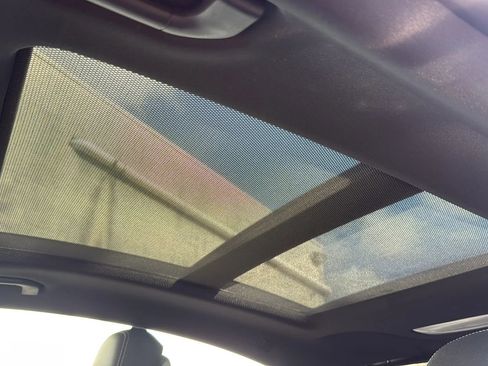 Used 2015 Mercedes-Benz E 400 4MATIC Coupe image 27