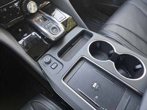 Certified 2025 Acura MDX w/ Technology Package image 26