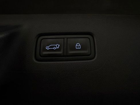 Used 2025 Hyundai Santa Fe SE image 28