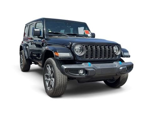 Used 2024 Jeep Wrangler Unlimited AWD/4WD image 10