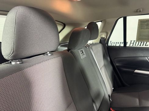 Used 2012 Ford Edge SEL FWD image 26