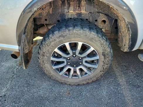 Used 2019 Ford Ranger XLT w/ Equipment Group 301A Mid AWD/4WD image 5