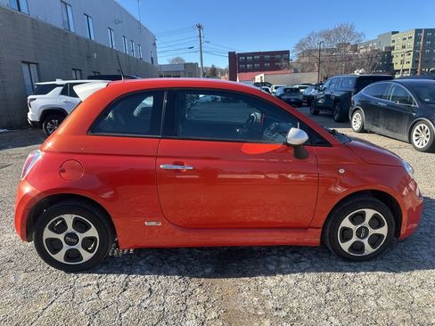 Used 2017 FIAT 500 e image 6