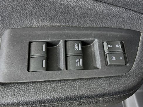 Used 2019 Honda Pilot EX-L image 24