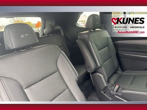 New 2026 Buick Enclave Sport Touring w/ Power Package image 51