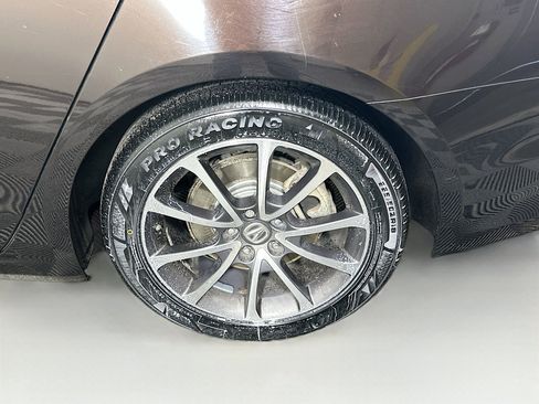 Used 2016 Acura TLX V6 image 11