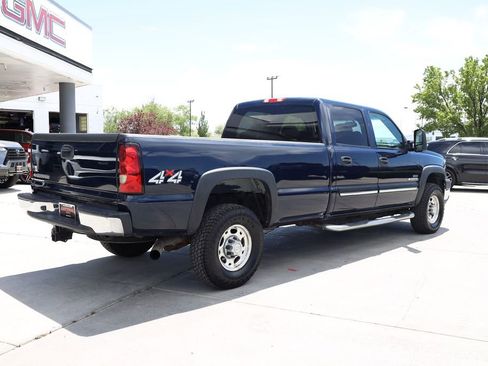 Used 2007 Chevrolet Silverado 2500 LT w/ Heavy-Duty Power Package AWD/4WD image 6