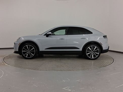 New 2026 Porsche Macan Electric image 2