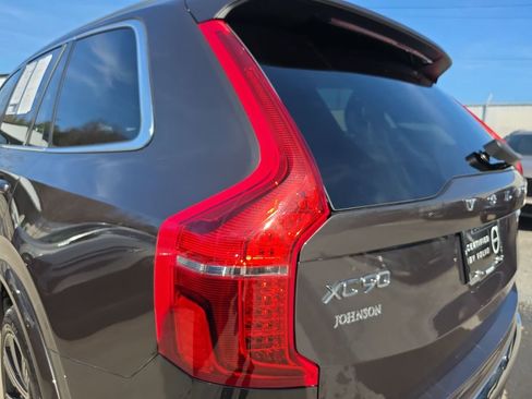 Certified 2024 Volvo XC90 B5 Plus image 47