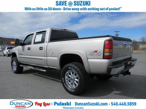 Used 2005 GMC Sierra 2500 SLT w/ Heavy-Duty Power Package image 5