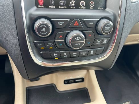 Used 2017 Dodge Durango GT w/ Premium Group AWD/4WD image 25
