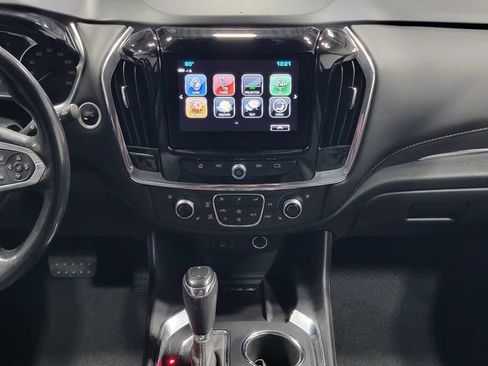 Used 2019 Chevrolet Traverse Premier AWD/4WD image 19