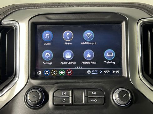 Used 2021 Chevrolet Silverado 1500 LTZ AWD/4WD image 19