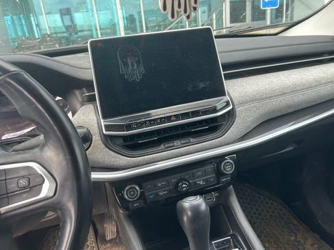 Used 2022 Jeep Compass Latitude w/ Convenience Group image 13