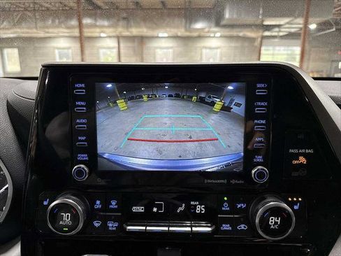 Certified 2022 Toyota Highlander XLE image 26