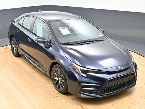 Used 2024 Toyota Corolla SE FWD image 39