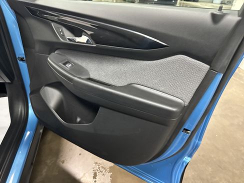 Used 2025 Chevrolet TrailBlazer LT image 37