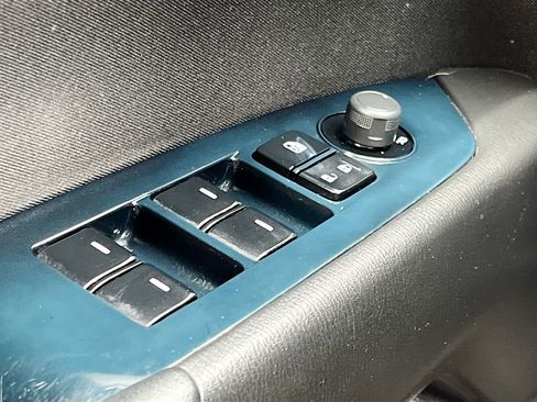 Used 2018 MAZDA CX-5 Sport image 18