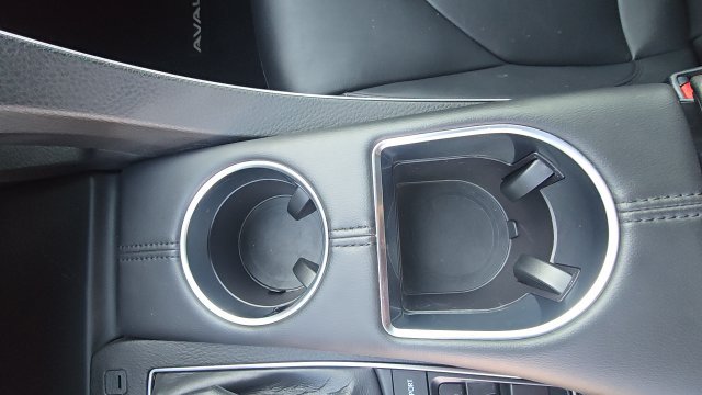 Used 2021 Toyota Avalon XLE FWD image 29