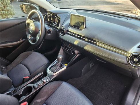 Used 2017 Toyota Yaris iA image 13