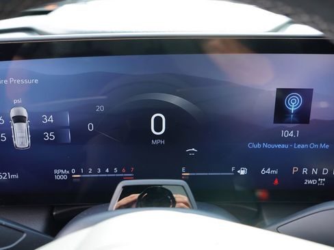 Certified 2025 Buick Enclave Avenir w/ Super Cruise Package image 38