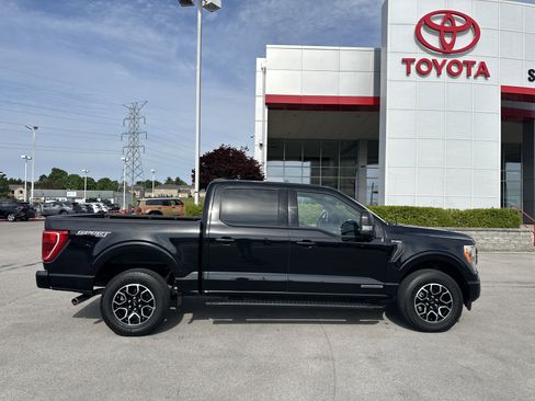 Used 2022 Ford F150 XLT w/ Equipment Group 301A Mid AWD/4WD image 4