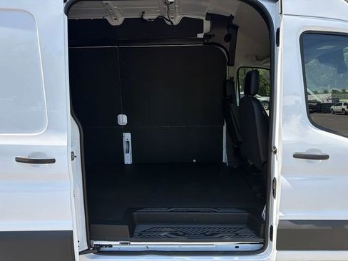 New 2026 Ford Transit 250 148 High Roof Extended RWD image 15