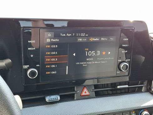 Used 2023 Kia Sportage LX image 16