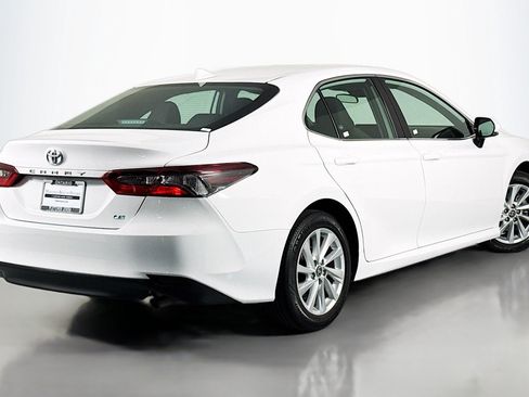 Used 2023 Toyota Camry LE FWD image 11