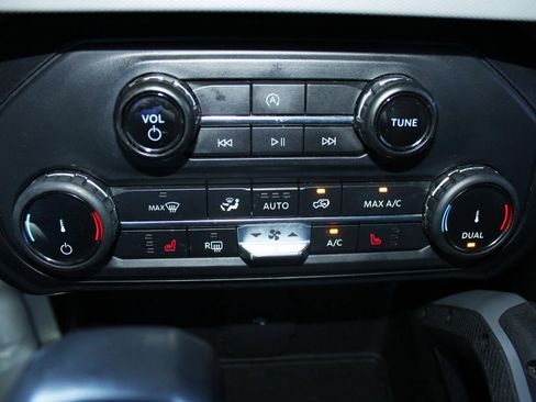 Used 2022 Ford Bronco Big Bend w/ Sasquatch Package image 34