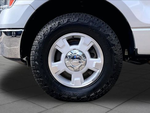 Used 2013 Ford F150 XLT w/ Mid Equipment Group RWD image 13