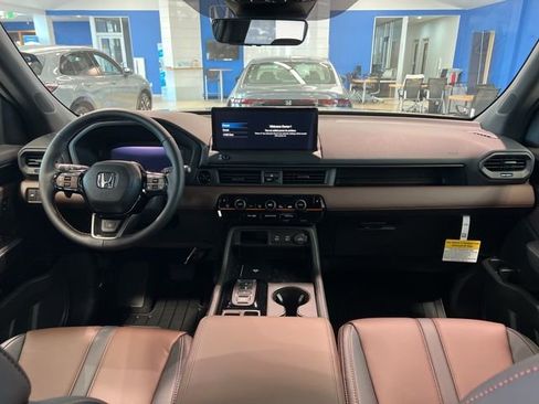 New 2026 Honda Pilot TrailSport image 13
