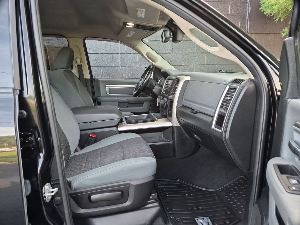Used 2020 RAM 1500 Warlock w/ Luxury Group AWD/4WD image 34