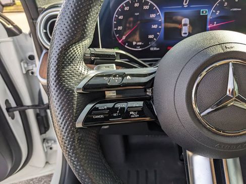 Used 2022 Mercedes-Benz C 300 Sedan image 25