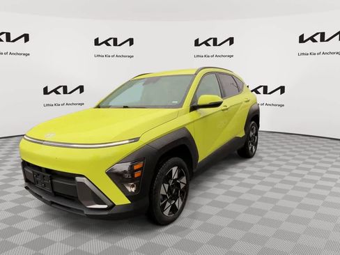 Used 2024 Hyundai Kona SEL AWD/4WD image 4