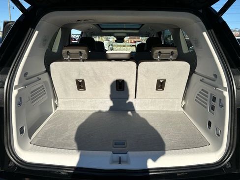 Certified 2024 GMC Acadia Denali w/ Super Cruise Package image 9