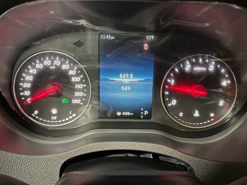 Used 2025 Mercedes-Benz Sprinter 2500 image 27