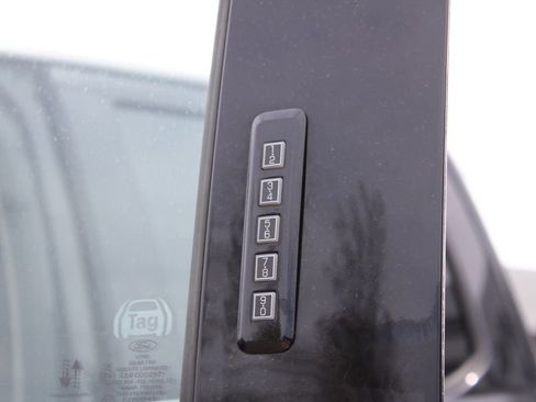 Used 2019 Ford F150 Limited AWD/4WD image 15
